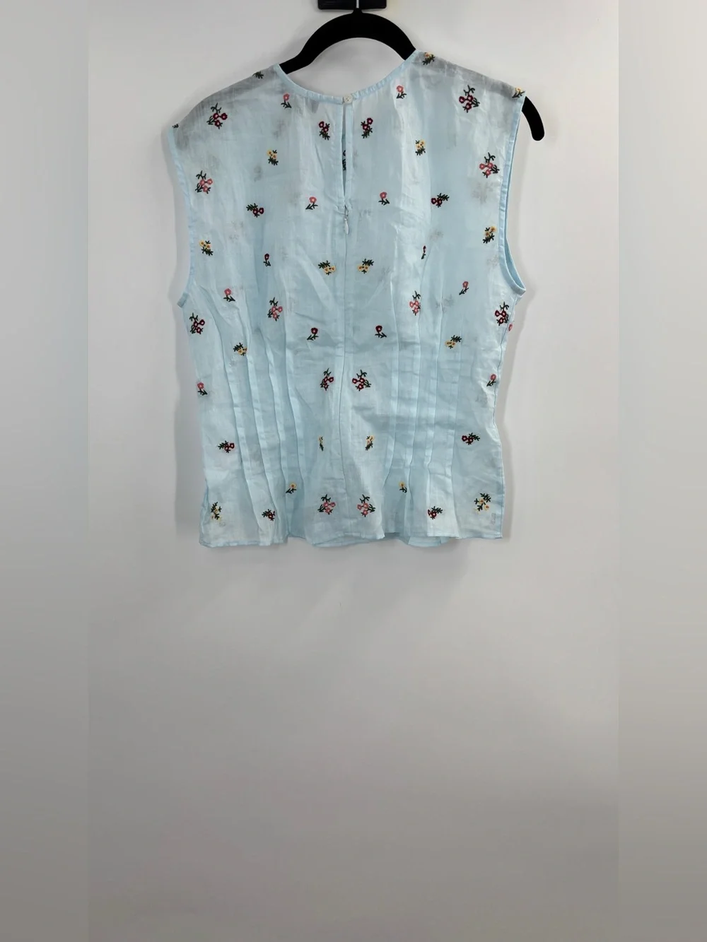 J.Crew Pintuck shell top in ramie with embroidered florals